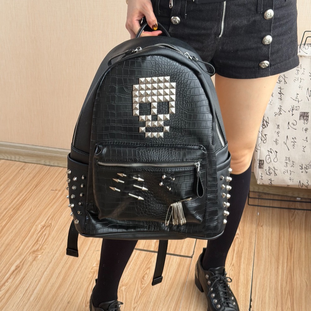 Womens Backpack - Mochila Original con Diseño de Cocodrilo