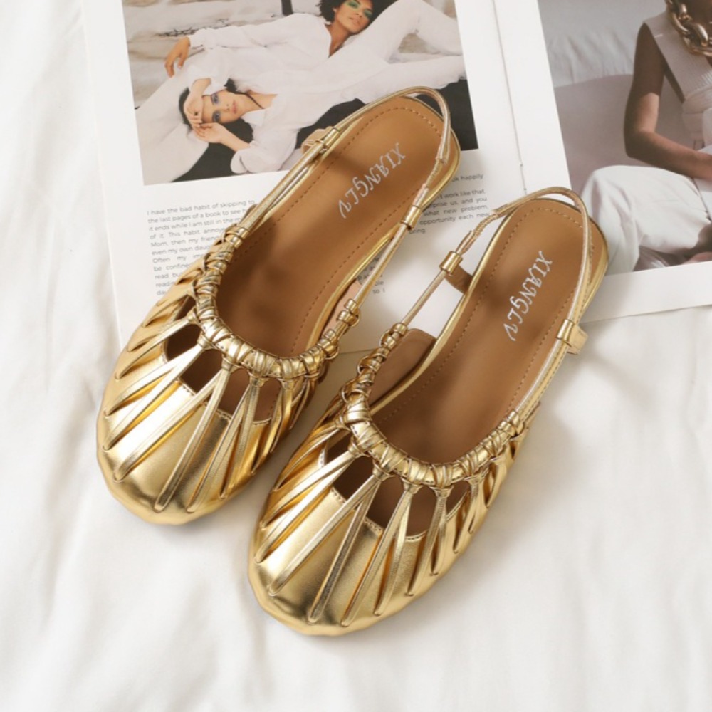 Women Bags And Shoes - Sandalias planas de mujer con tiras