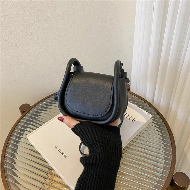 Mini bolso cruzado de cuero PU - Saddle Bag Leather reseña y precio
