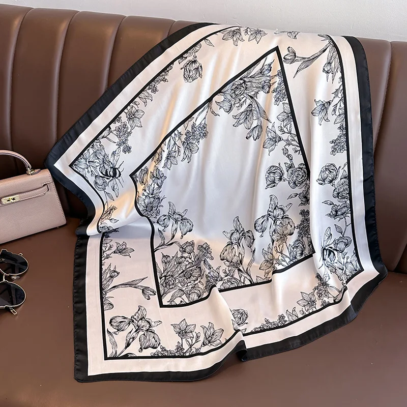 Bufanda cuadrada de seda con e - Women Bags Online reseña y precio